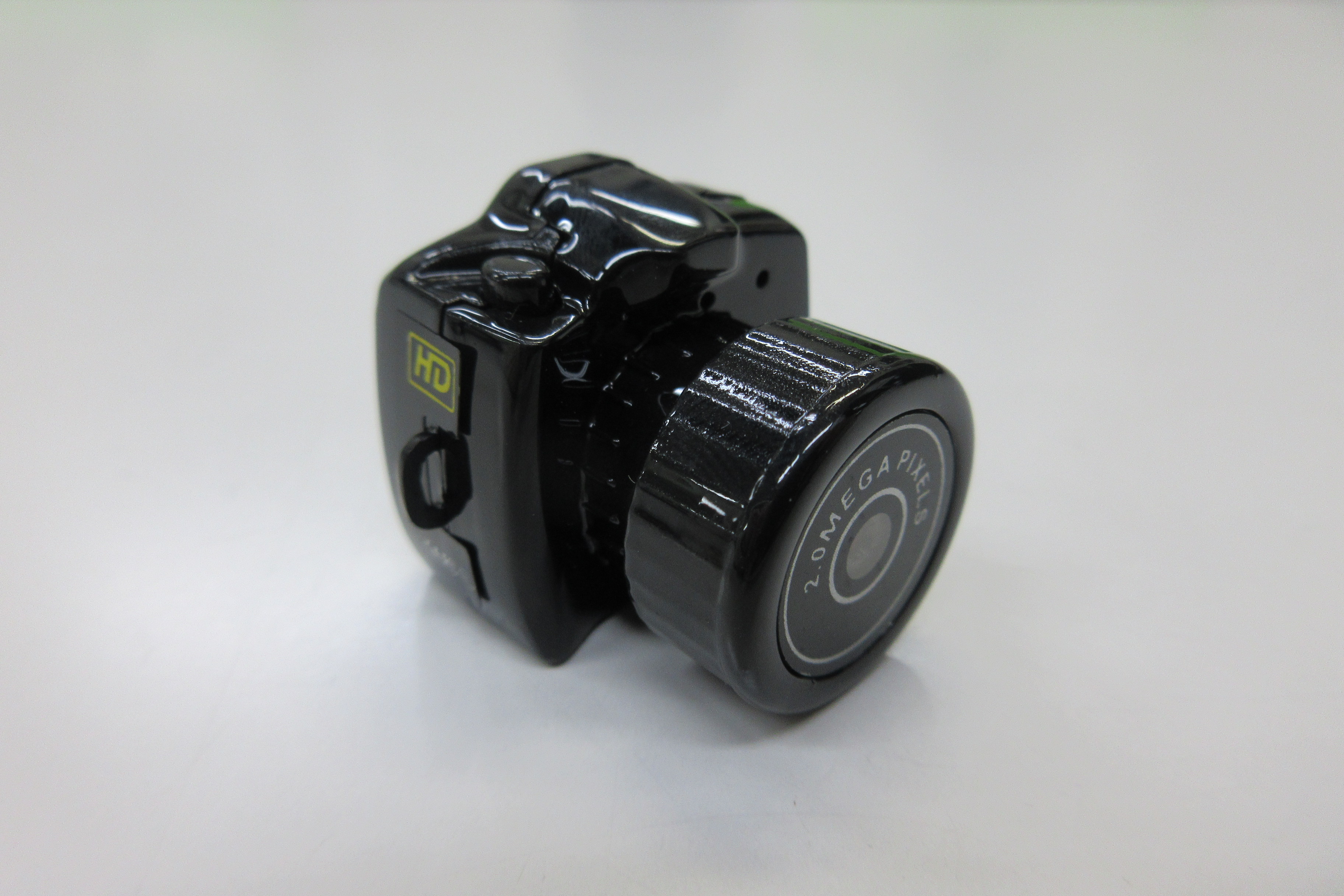 その他　超小型デジタルカメラ Y2000充電式